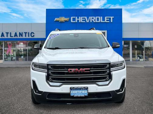 2022 GMC Acadia AT4