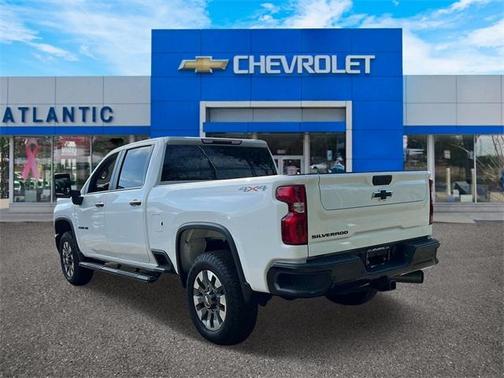 2024 Chevrolet Silverado 2500 Custom
