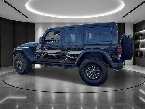 Black Clearcoat 2024 Jeep Wrangler Rubicon 392