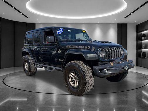 Black Clearcoat 2024 Jeep Wrangler Rubicon 392