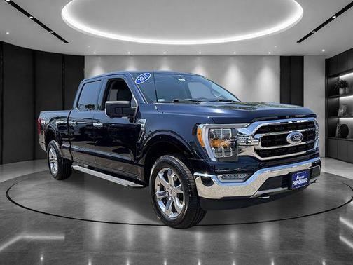 Blue Metallic 2021 Ford F-150 XLT
