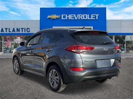 2017 Hyundai TUCSON SE Plus