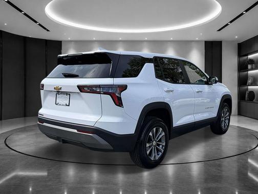 Summit White 2025 Chevrolet Equinox LT