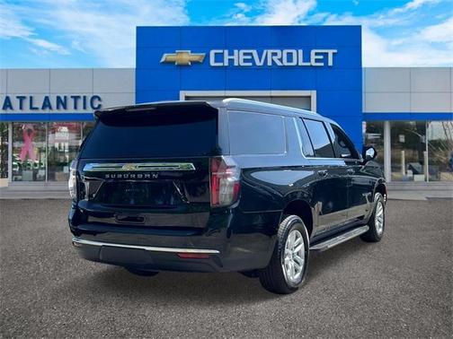 2024 Chevrolet Suburban LS