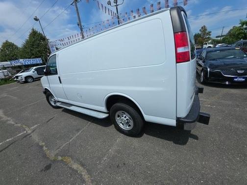 2023 Chevrolet Express 2500 Work Van