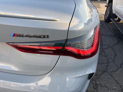 2022 BMW M440 i xDrive