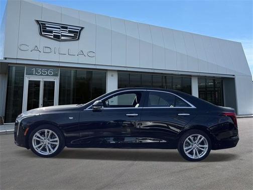 2023 Cadillac CT4 Luxury