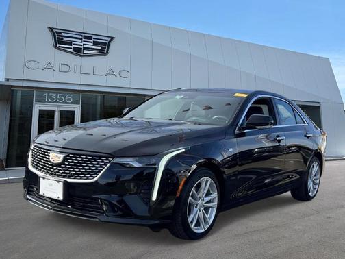 2023 Cadillac CT4 Luxury