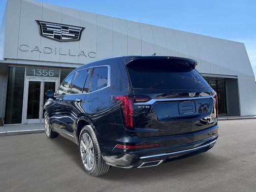 2025 Cadillac XT6 Premium Luxury FWD