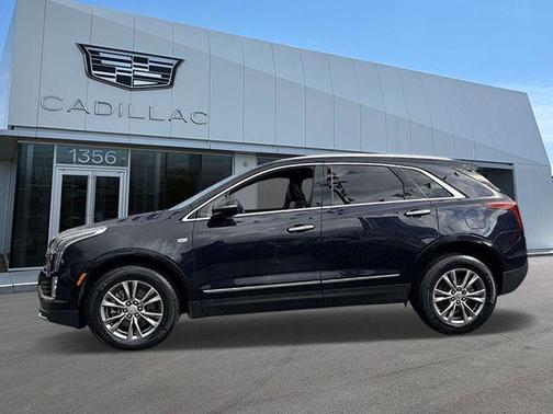 Blue Metallic 2022 Cadillac XT5 Premium Luxury