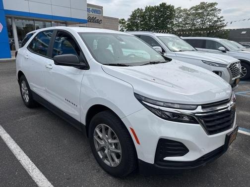 2023 Chevrolet Equinox LS