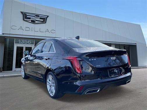 2023 Cadillac CT4 Luxury