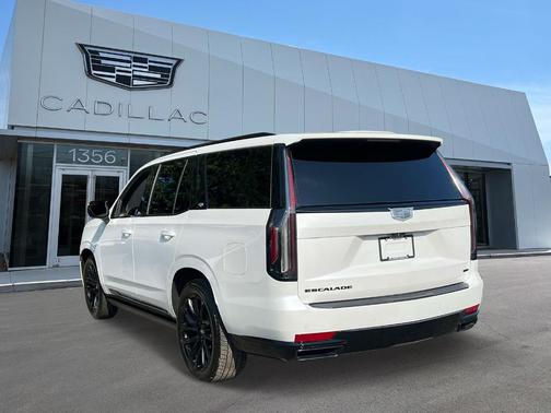 2023 Cadillac Escalade Sport