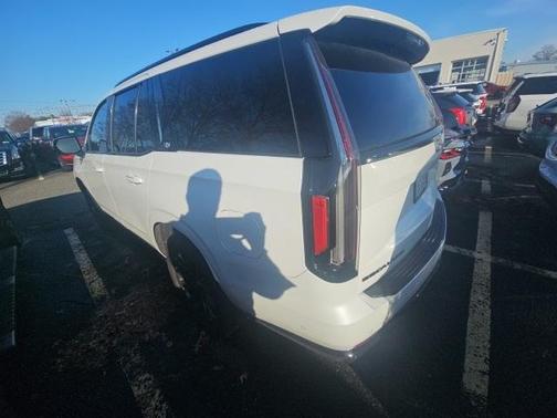 2023 Cadillac Escalade Sport