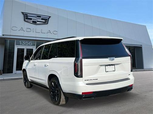2023 Cadillac Escalade Sport