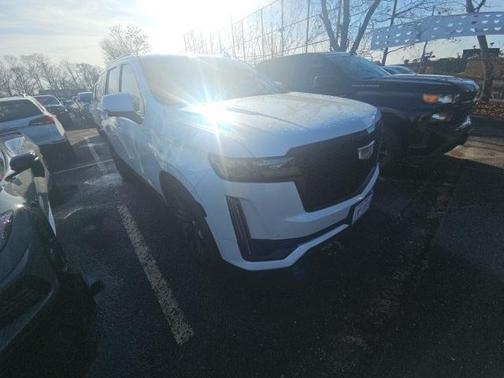 2023 Cadillac Escalade Sport
