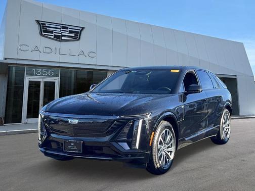 2024 Cadillac LYRIQ Sport