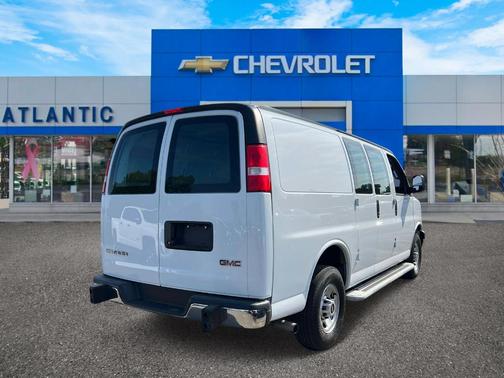 2023 GMC Savana 2500 Work Van