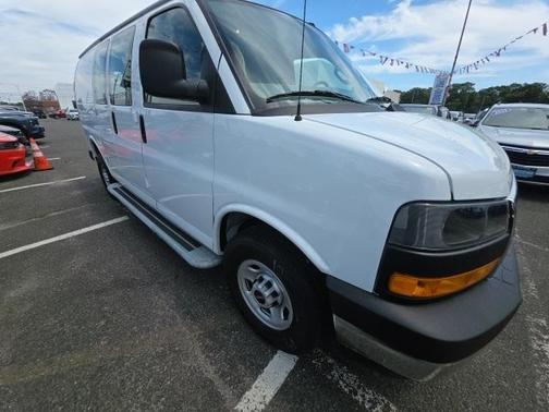 2023 GMC Savana 2500 Work Van