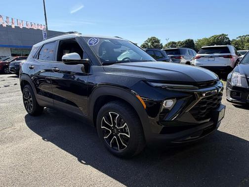 Black Metallic 2024 Chevrolet Trailblazer ACTIV