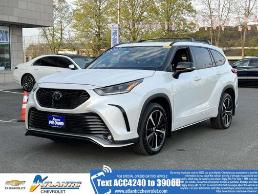 2022 Toyota Highlander XSE