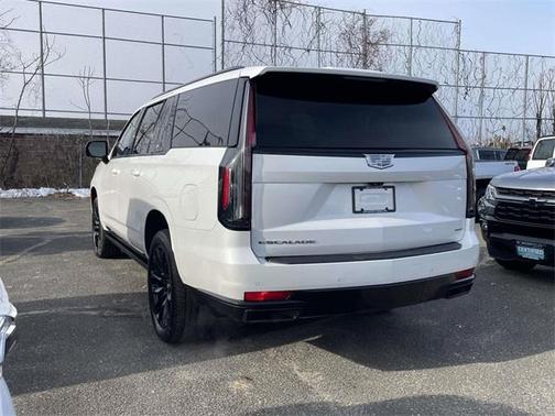 2023 Cadillac Escalade ESV Sport Platinum