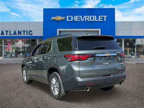 2022 Chevrolet Traverse LT Cloth