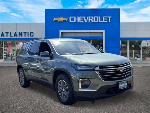 2022 Chevrolet Traverse LT Cloth
