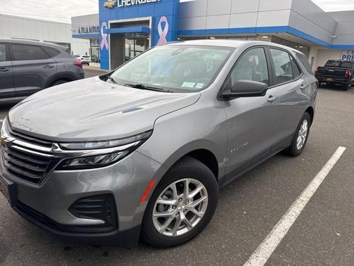 2023 Chevrolet Equinox LS