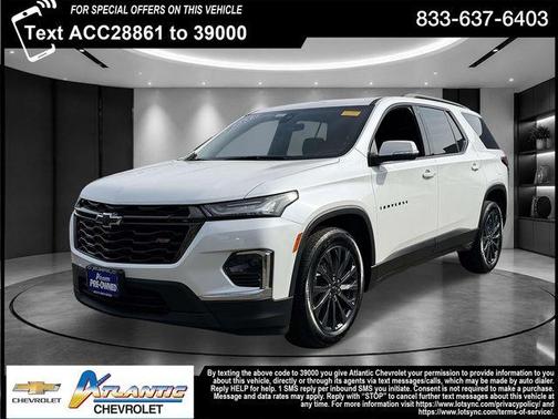 Pearl 2023 Chevrolet Traverse RS