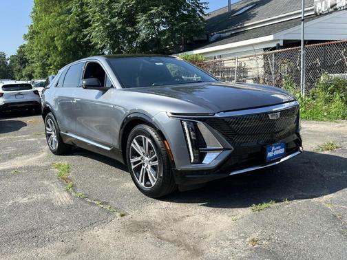 2023 Cadillac LYRIQ Luxury