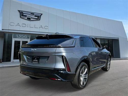 2023 Cadillac LYRIQ Luxury