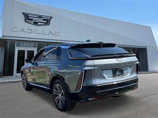 2023 Cadillac LYRIQ Luxury