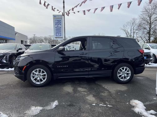 2023 Chevrolet Equinox LS