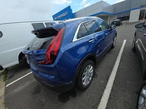 2023 Cadillac XT4 Luxury
