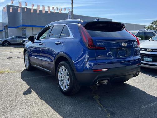 2023 Cadillac XT4 Luxury
