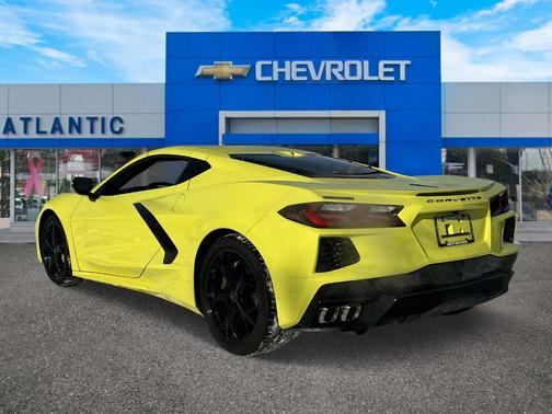 2022 Chevrolet Corvette Stingray w/2LT