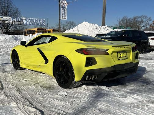 2022 Chevrolet Corvette Stingray w/2LT