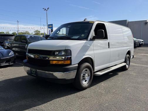 Summit White 2024 Chevrolet Express 2500 Work Van
