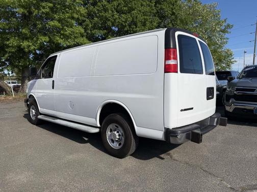 Summit White 2024 Chevrolet Express 2500 Work Van