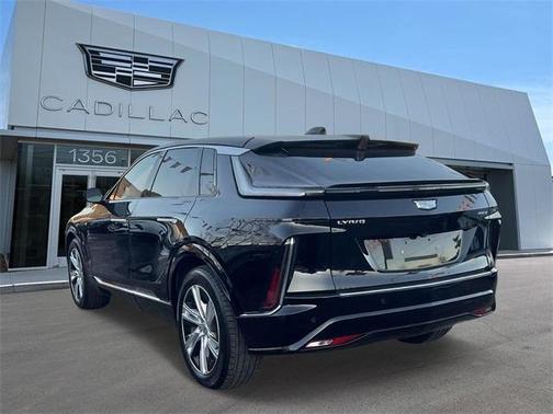 2024 Cadillac LYRIQ Tech