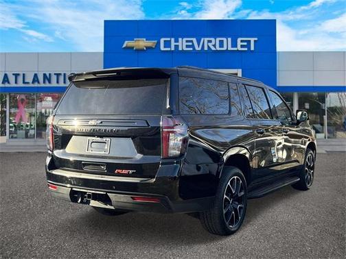 2024 Chevrolet Suburban RST