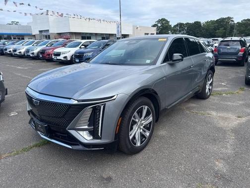 2024 Cadillac LYRIQ Tech