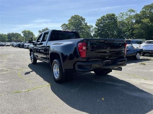 2025 Chevrolet Silverado 3500 High Country