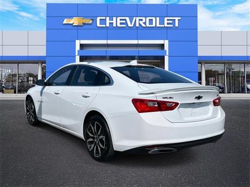 2022 Chevrolet Malibu RS