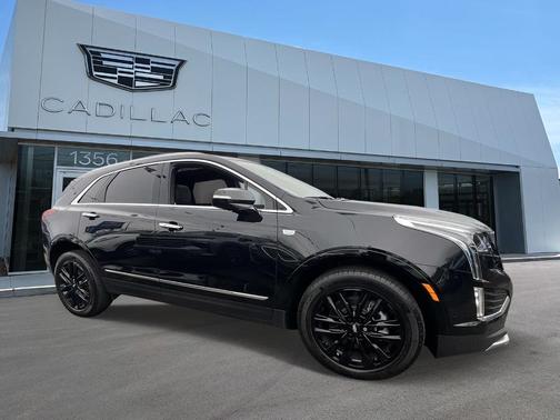 2022 Cadillac XT5 Premium Luxury