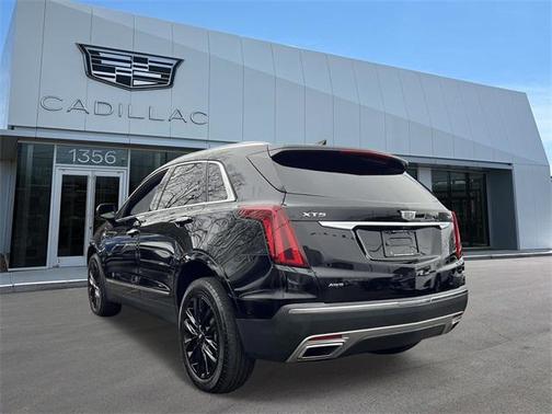 2022 Cadillac XT5 Premium Luxury