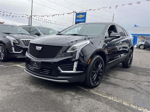 2022 Cadillac XT5 Premium Luxury