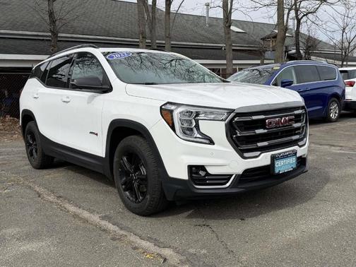 2022 GMC Terrain AT4