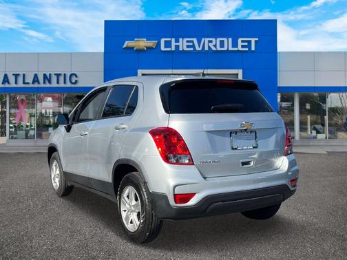 2022 Chevrolet Trax LS